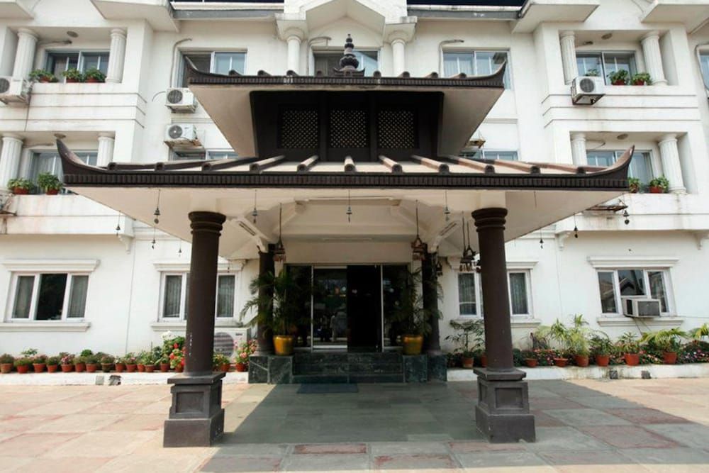 Hotel Royal Century in Bharatpur, Nepal