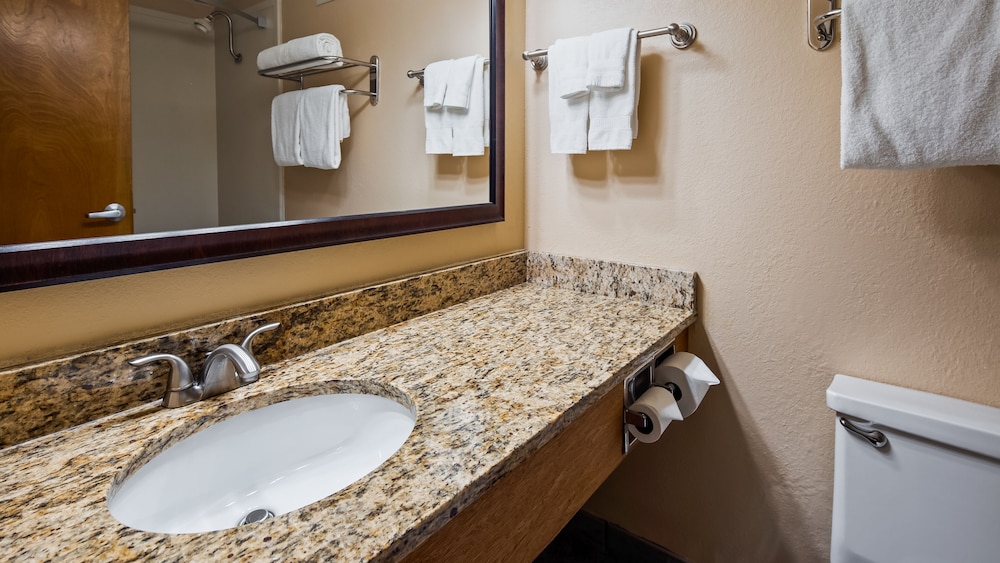 Osage Creek Lodge - photo 14