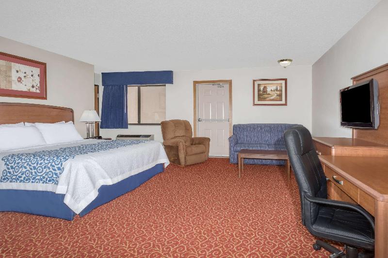 Days Inn by Wyndham Sidney NE - photo 10