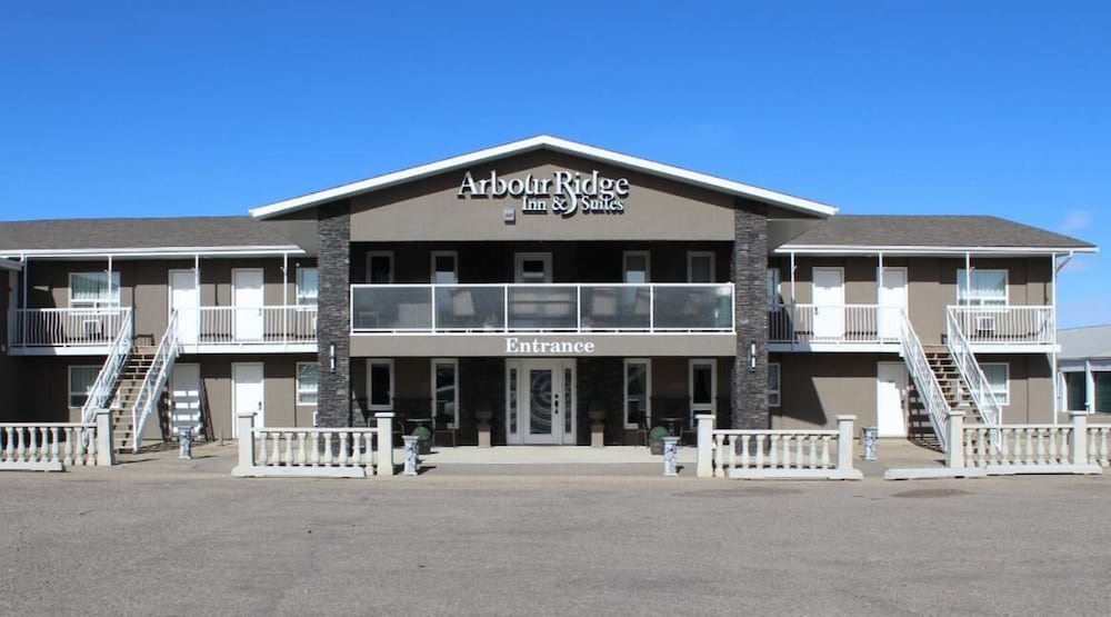 Arbour Ridge Inn & Suites — hotel in Kindersley