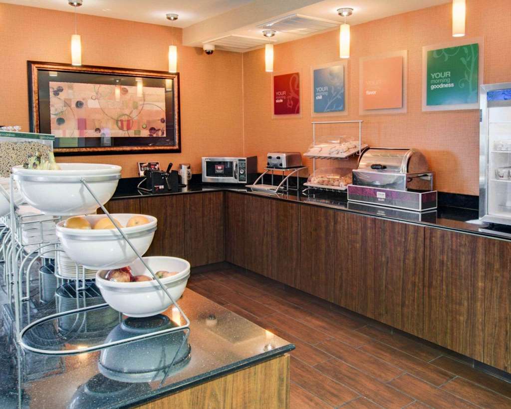 Comfort Suites Texarkana Arkansas - photo 25