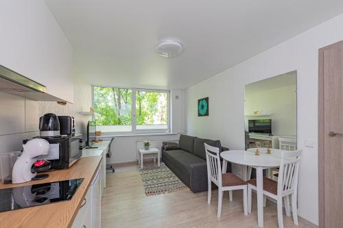 Partizanų studio apartment #2 by Polo Apartments — 4-Star Luxury Hotel in Kaunas, Lithuania