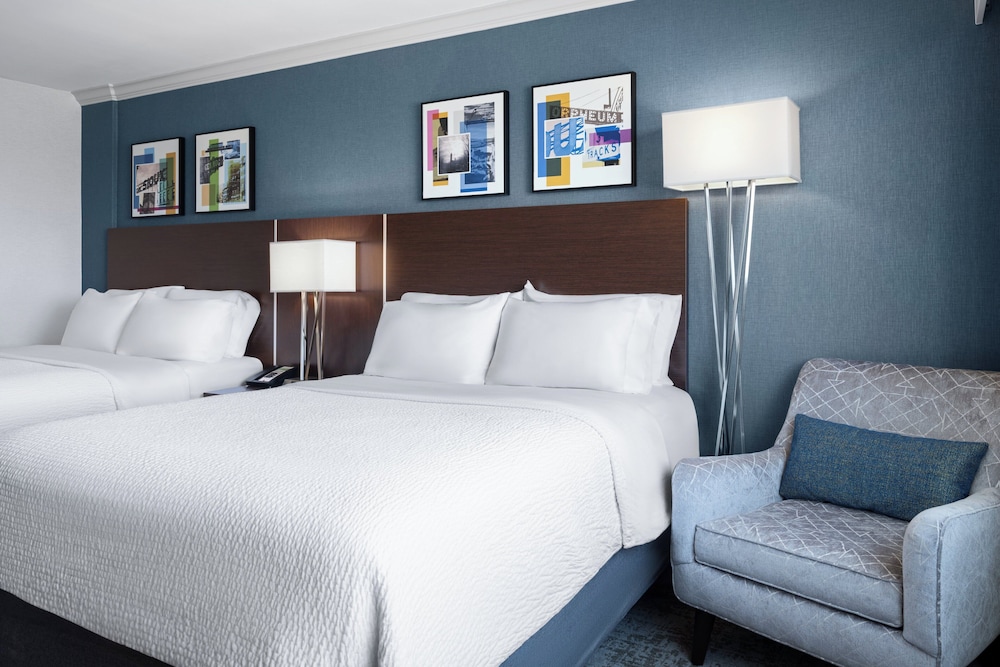 Holiday Inn Sioux Falls City Centre by IHG - photo 18