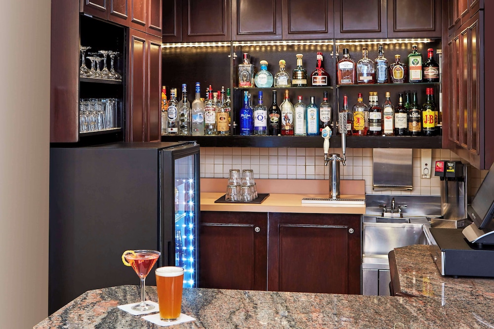 Hilton Garden Inn Valencia Six Flags - photo 21