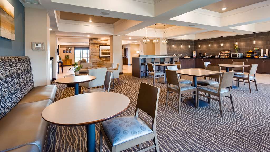Best Western Plus Overland Inn - photo 30