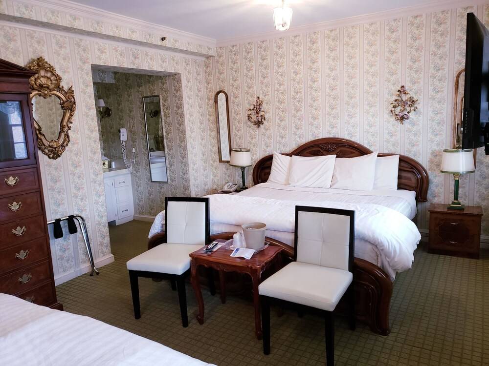 Lowell Inn - photo 97