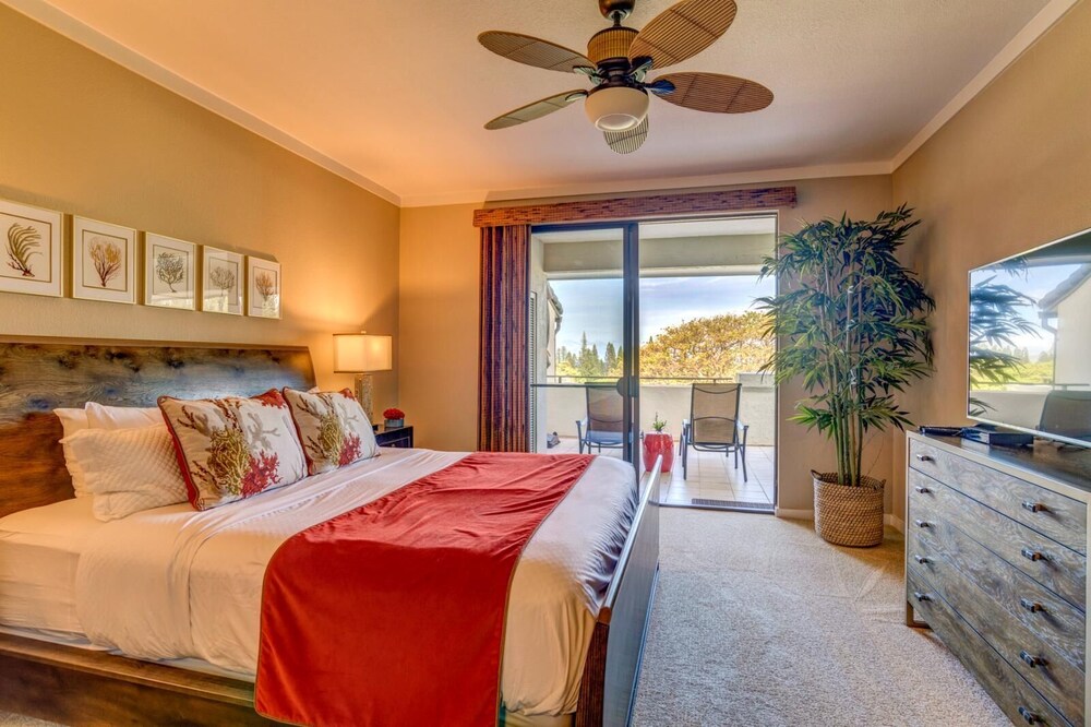 K B M Resorts KGV 16T4 Beautiful 1Bd sweeping ocean views remodeled oversized layout - photo 3