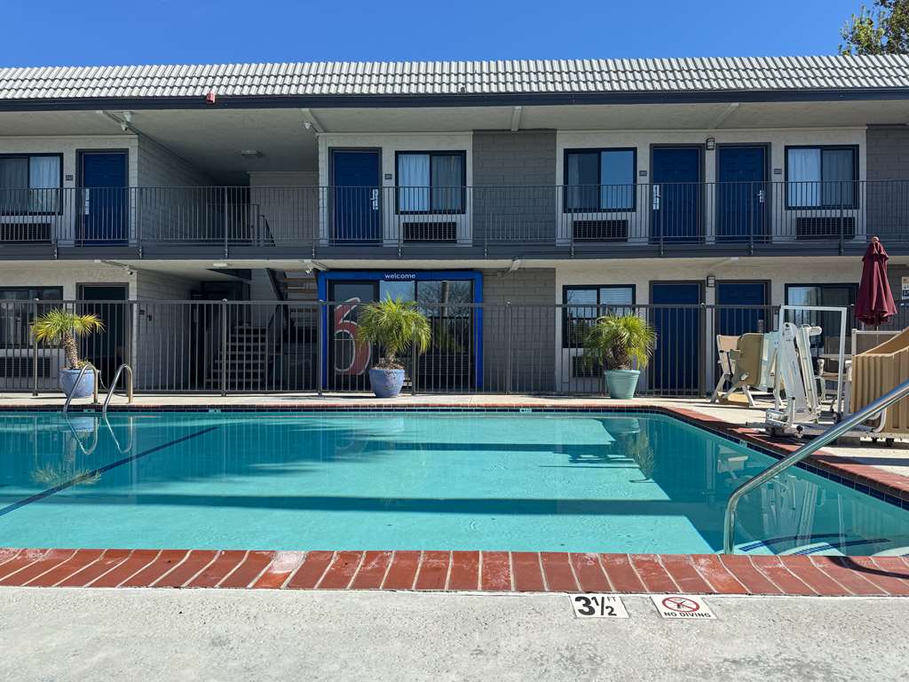 Motel 6 Simi Valley CA - photo 2