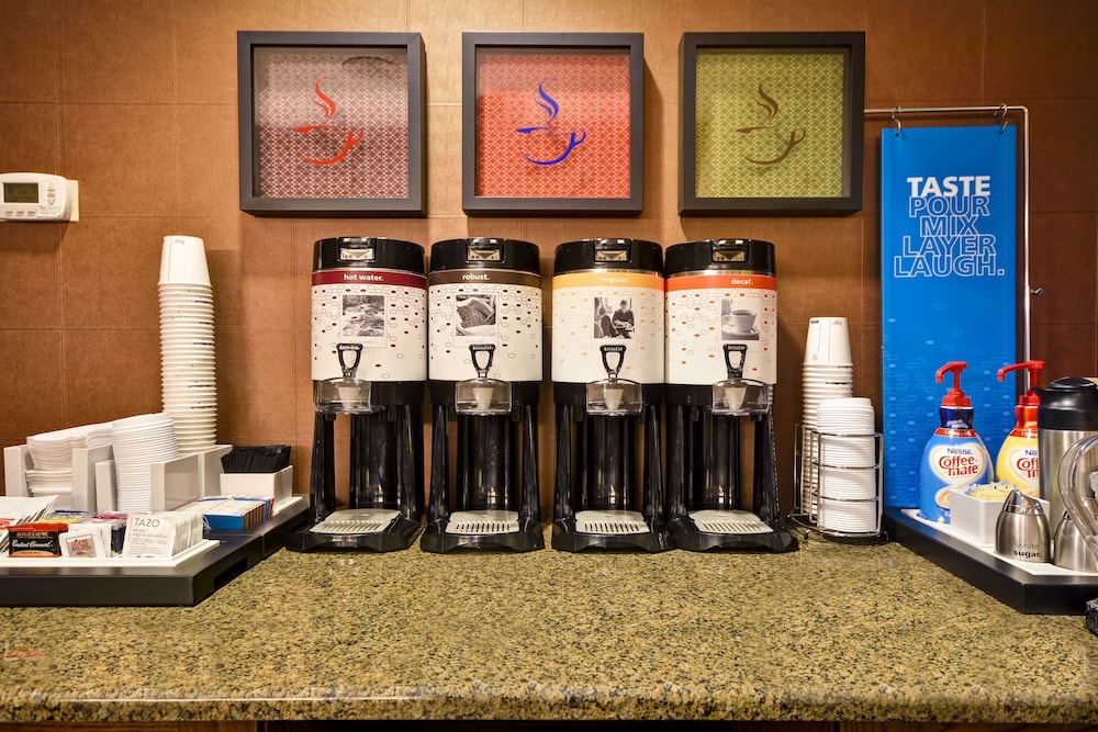 Hampton Inn Bozeman - photo 24