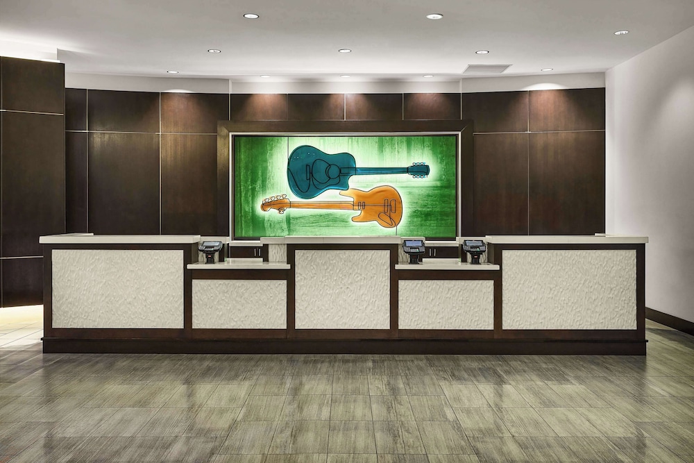 Hilton Garden Inn Nashville Downtown Convention Center - photo 8