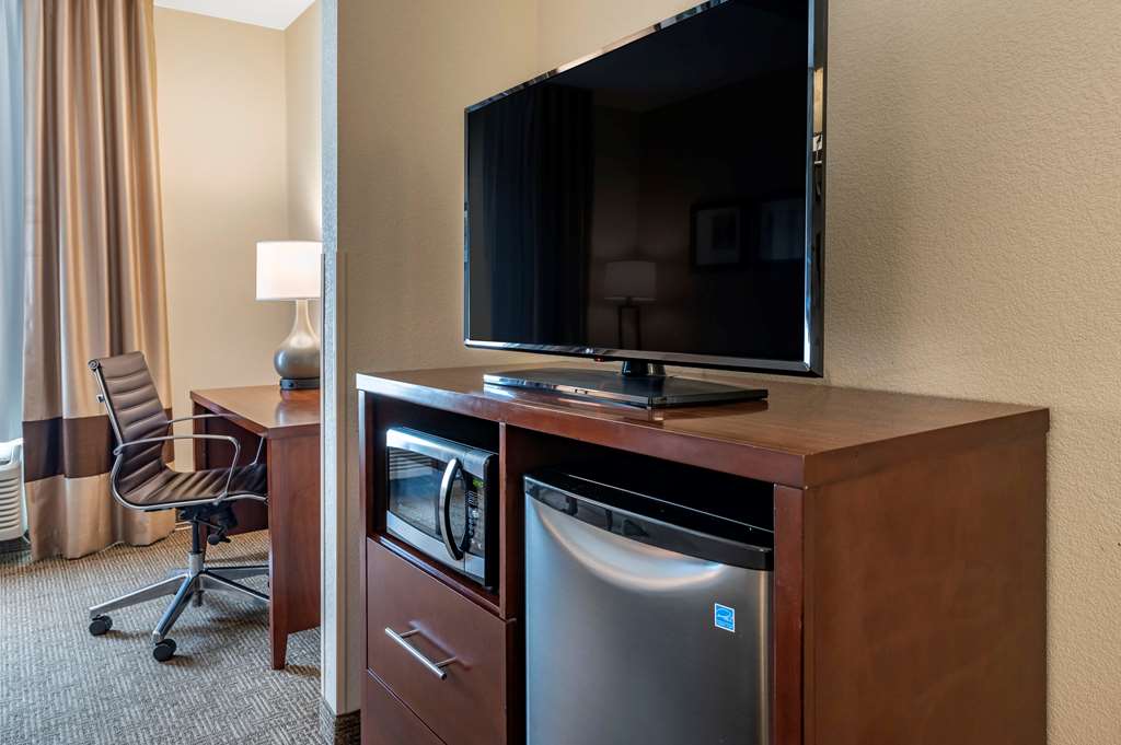 Comfort Suites Columbus West Hilliard - photo 23