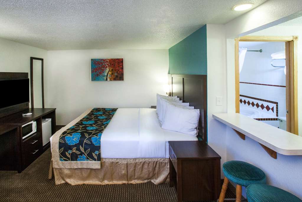 Baymont by Wyndham Keystone Near Mt. Rushmore - photo 22