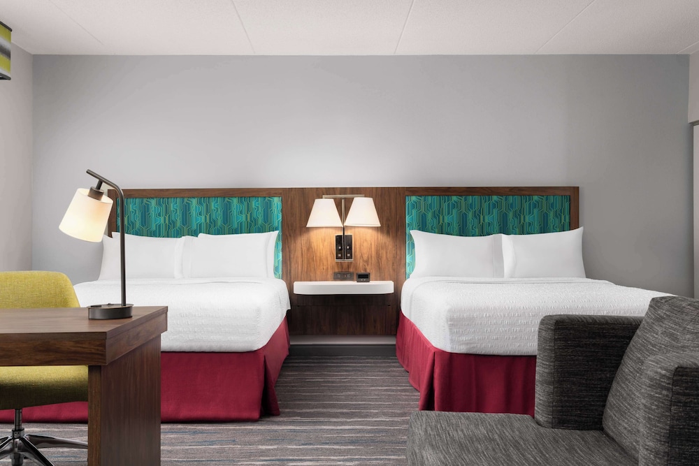 Hampton Inn Spring Lake Fayetteville - photo 32