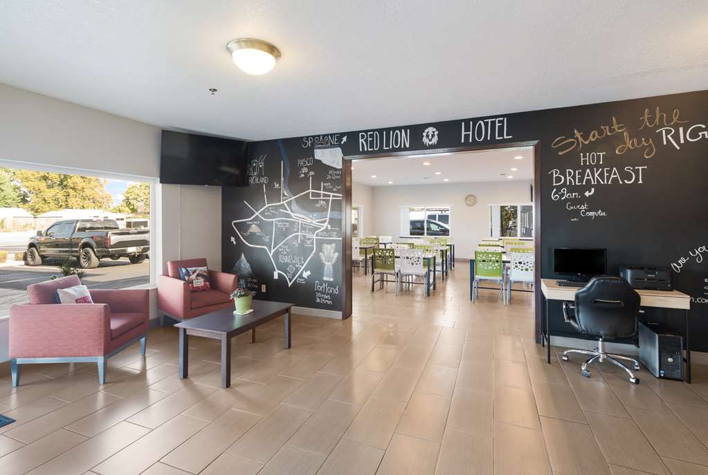 Red Lion Inn & Suites Kennewick Tri Cities - photo 5