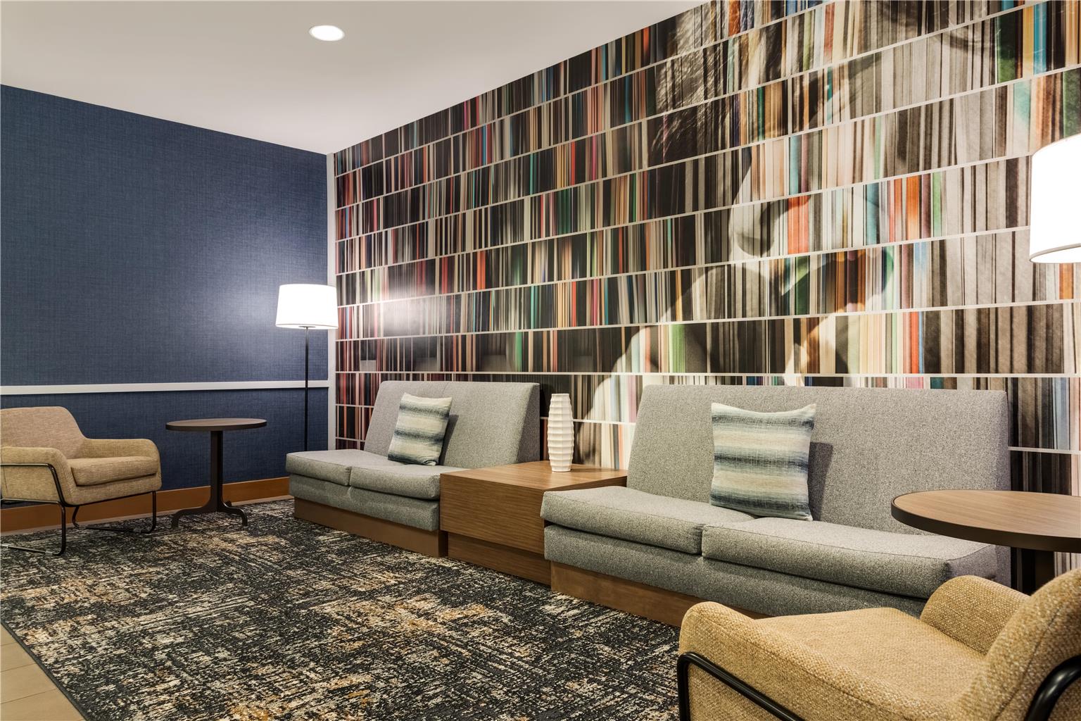 Hyatt Place Bloomington - photo 29