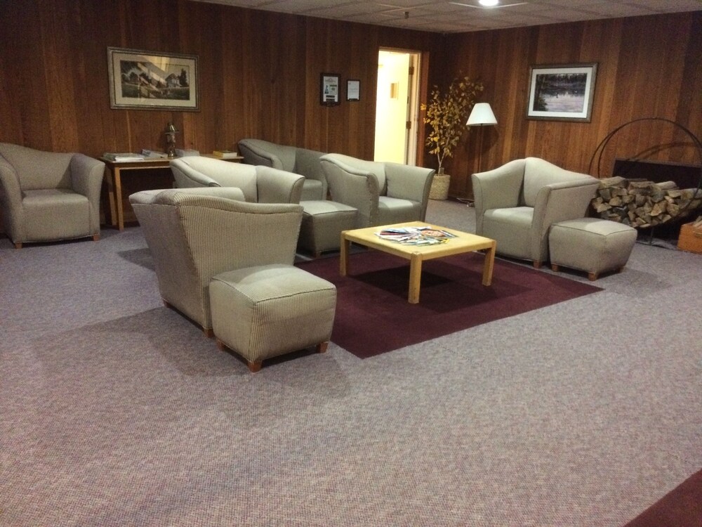 Forest Glen Inn - photo 2
