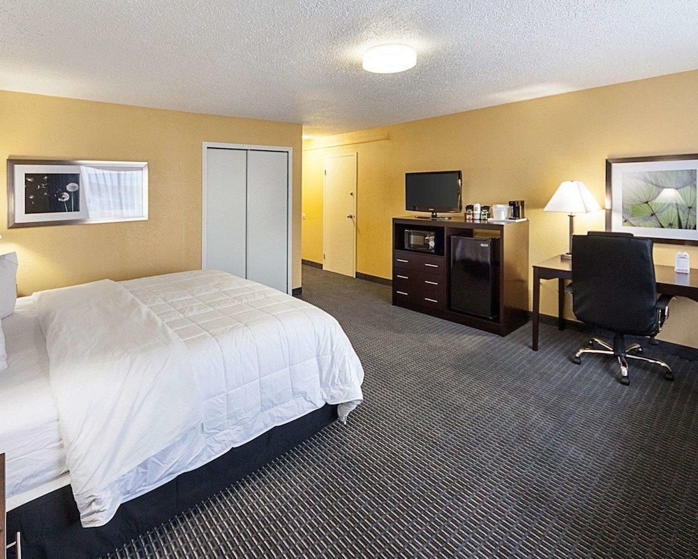 Quality Inn Montpelier - photo 13