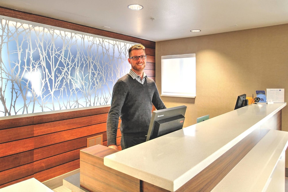 Fairfield Inn By Marriott Boise - photo 2