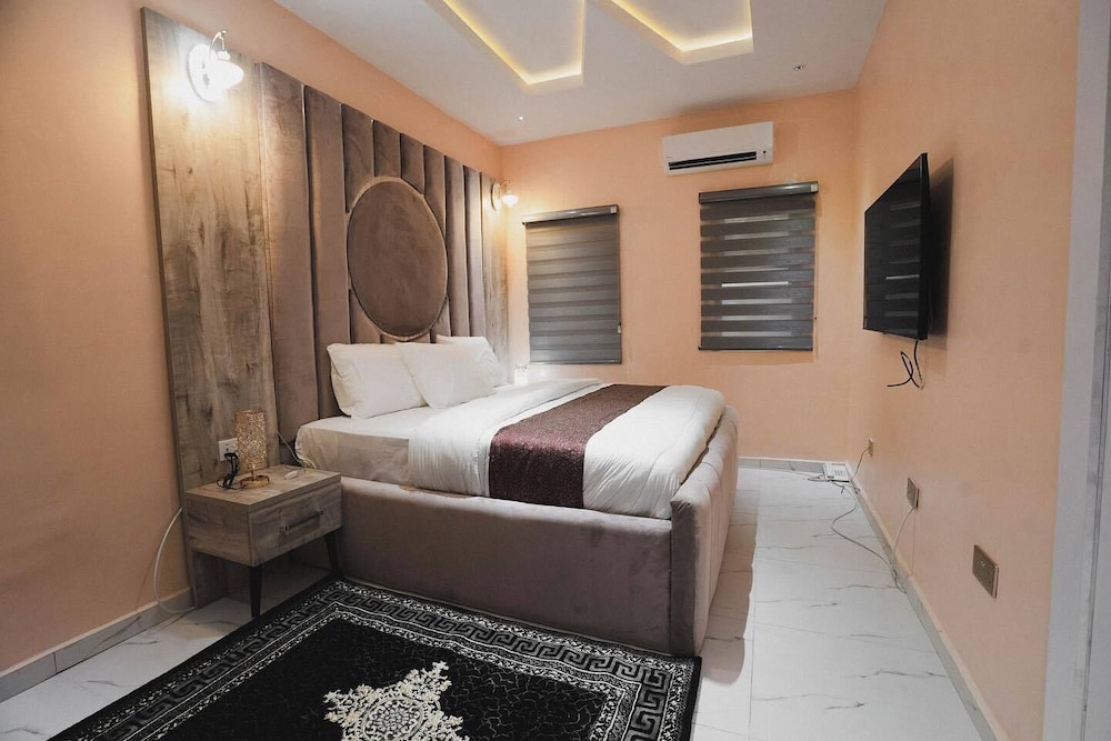 H23 Casaminos - last minute hotel in Lagos