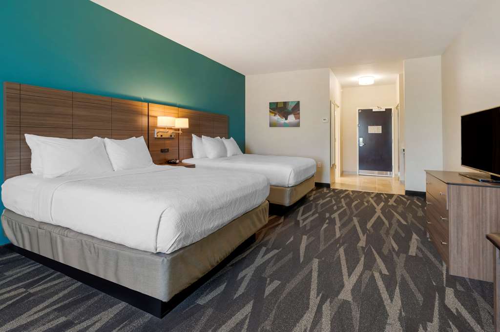 Best Western Plus Centralia Hotel & Suites - photo 23