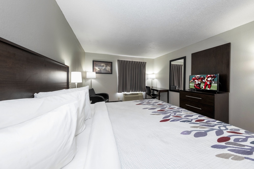Red Roof Inn Atlanta Southeast Stockbridge - photo 16