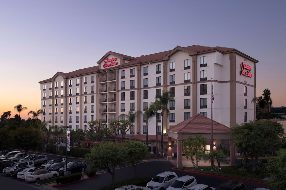 Hampton Inn & Suites Anaheim Garden Grove - photo 34