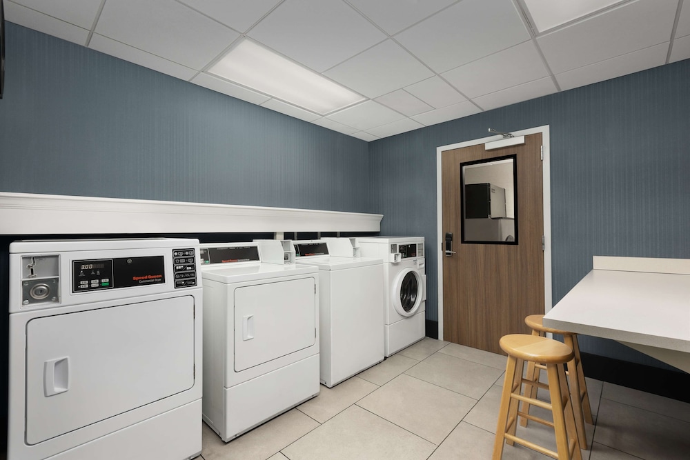 Homewood Suites By Hilton York - photo 38