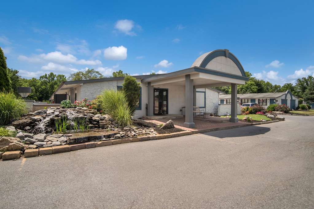 Rodeway Inn Carlisle - photo 3