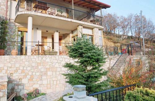 Guesthouse Irida — 4-Star Luxury Hotel in Oichalia, Greece
