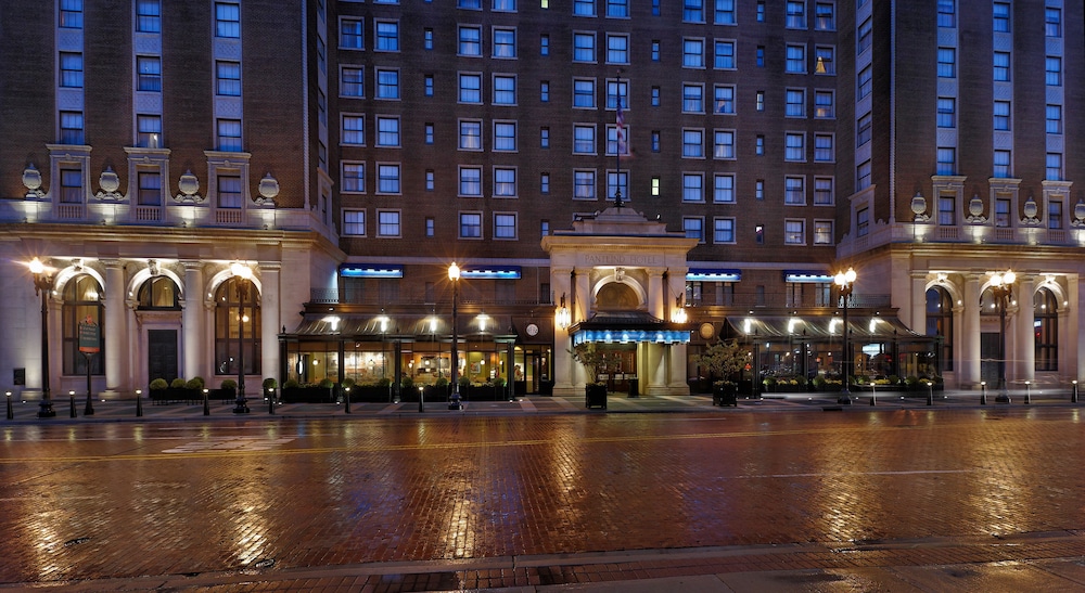 Amway Grand Plaza Curio Collection by Hilton - photo 106