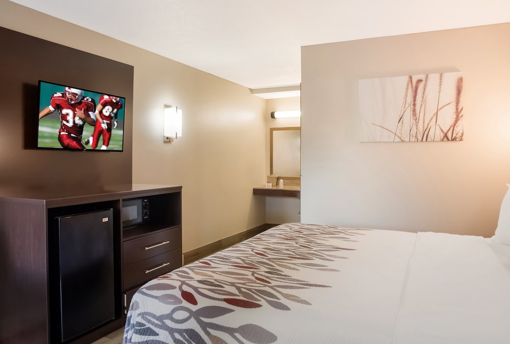 Red Roof Inn Tupelo - photo 8
