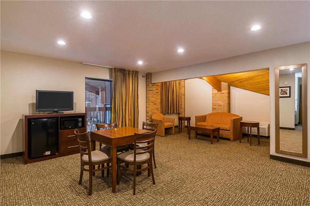 Quality Inn Waverly - photo 15