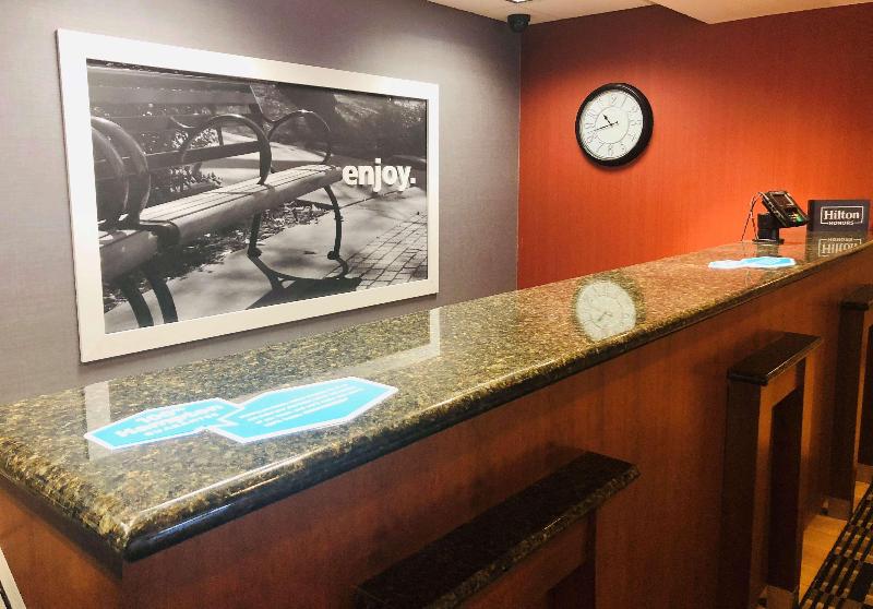Hampton Inn Lewisburg - photo 13