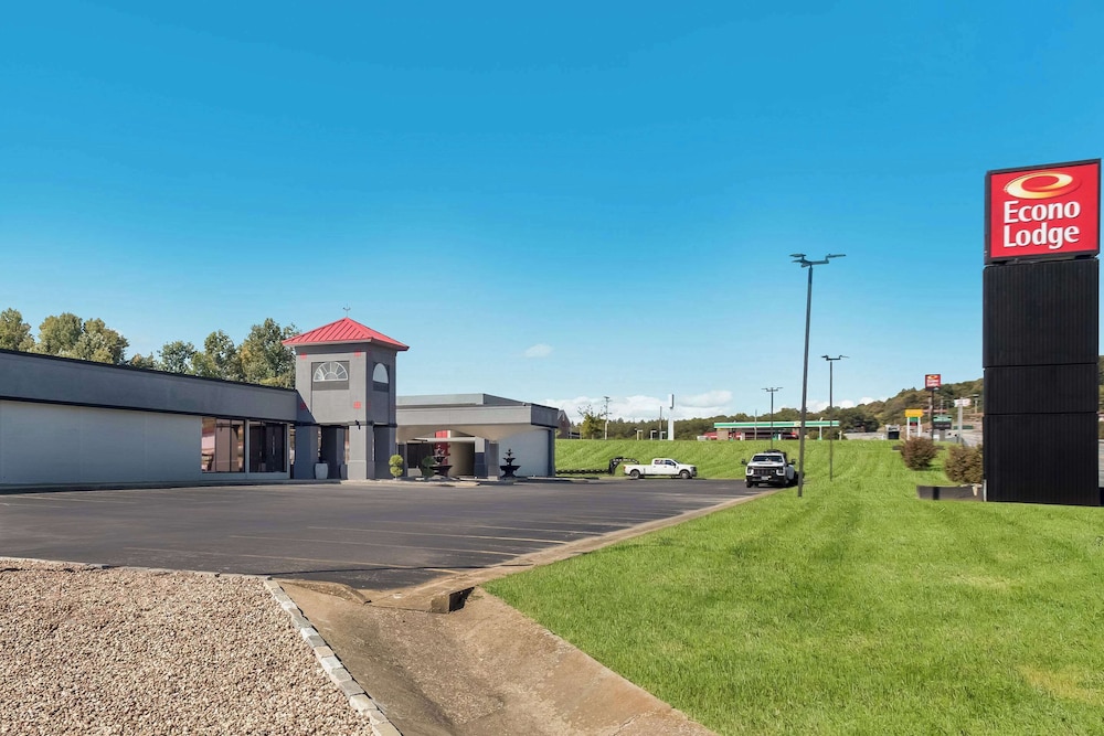 Econo Lodge Cave City - photo 32