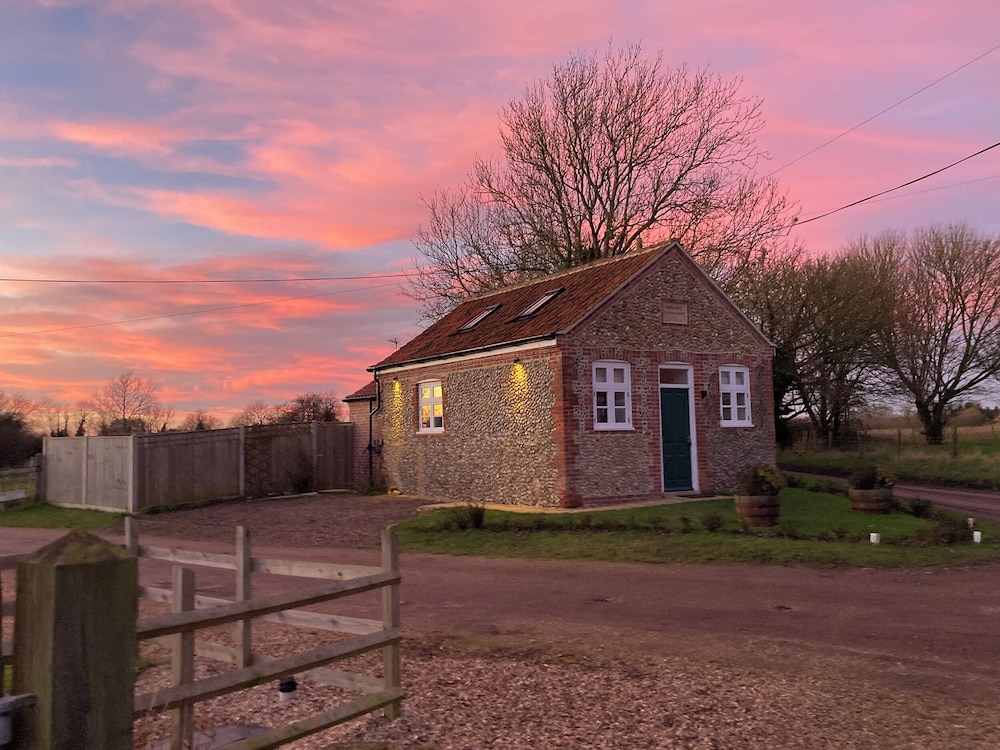 Wensum Spring — 4-Star Luxury Hotel in East Dereham, United Kingdom