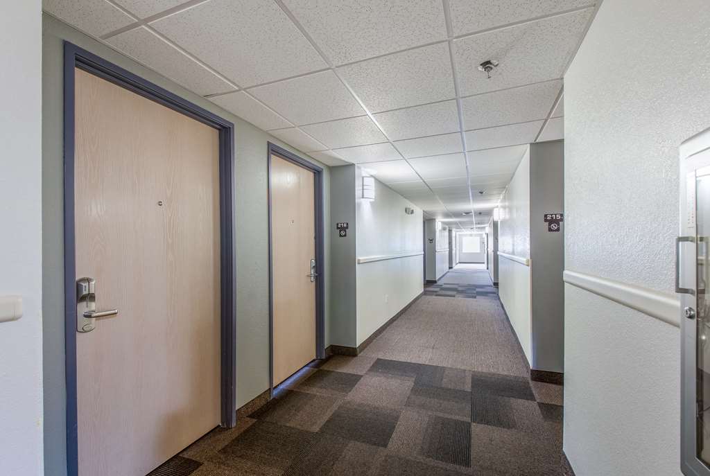 Americas Best Value Inn Knoxville East - photo 26