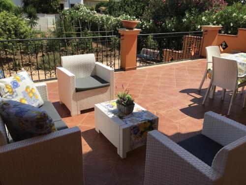 Villa Kronos — 4-Star Luxury Hotel in Porto Empedocle, Italy