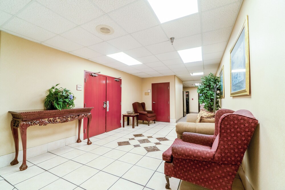Ark Suites By Oyo Jonesboro I 555 - photo 67