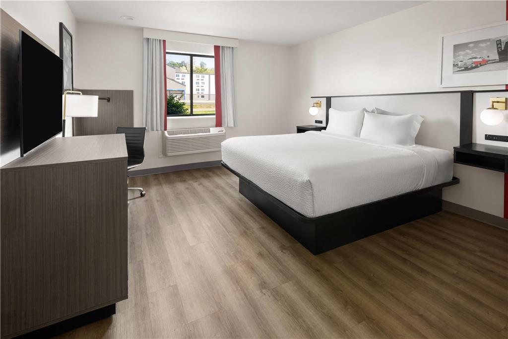 Ramada by Wyndham York Harrisburg Hershey - photo 16