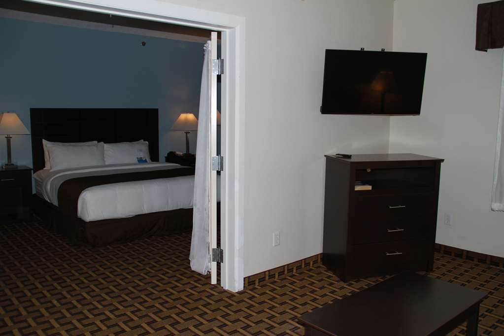SureStay Plus Hotel by Best Western Coralville Iowa City - photo 25