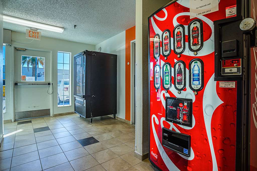 Studio 6 Tucson AZ North - photo 24