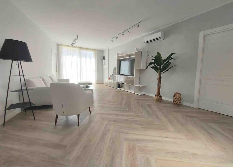 San Pietro Luxury Apartment — 4-Star Luxury Hotel in Rome, Italy