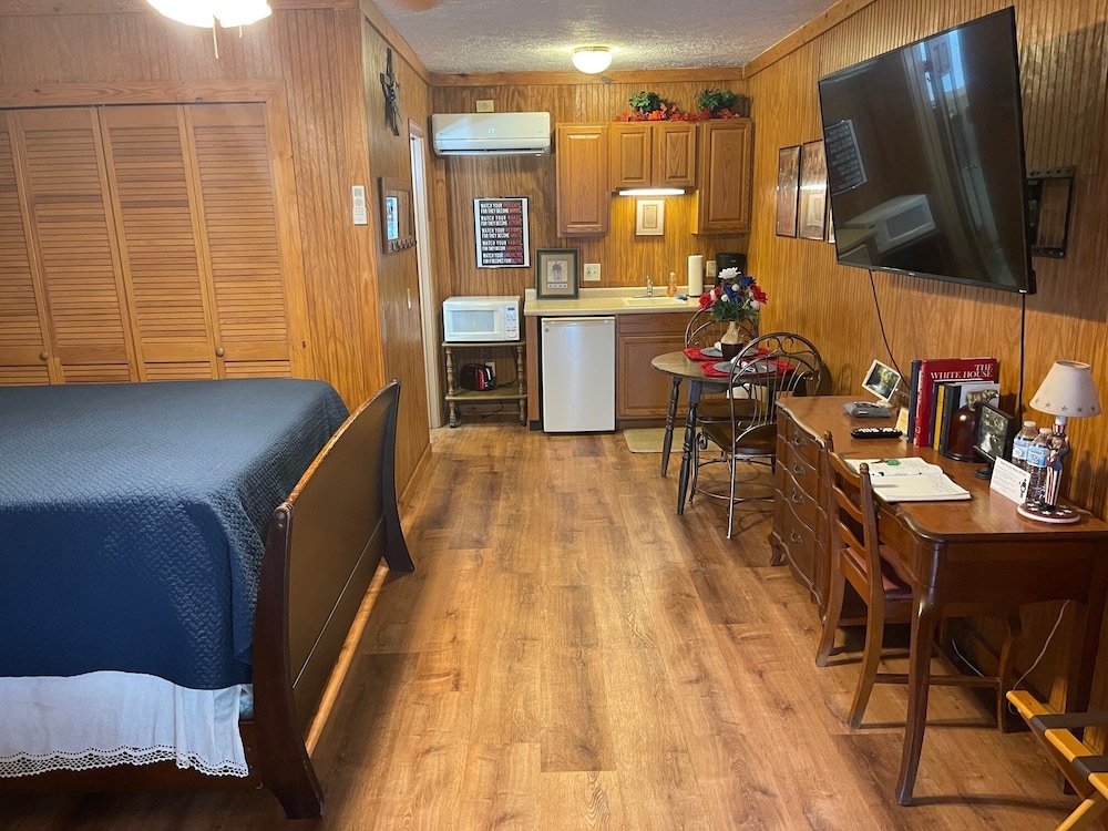 Mountain Aire Cottages & Inn - photo 54