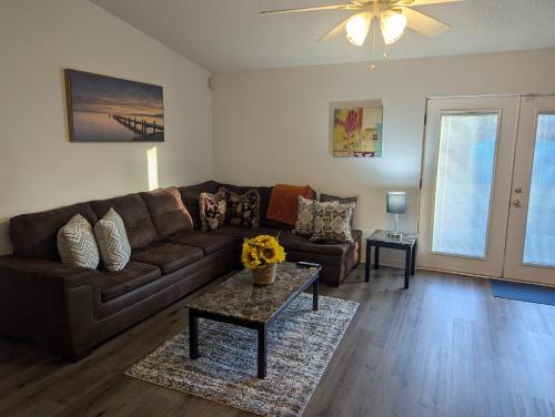 Shorewood Stone - last minute hotel in Pensacola