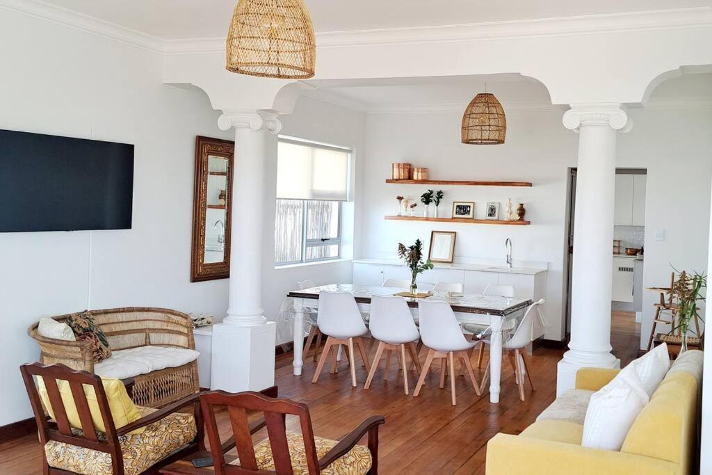 Diaz 48 Central Beachfront Bliss - last minute hotel in Unknown City