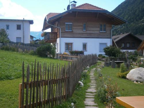 Ortnerhof — hotel in Gais