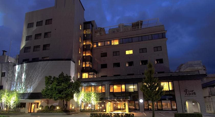 Bird Stay Hotel in Tottori, Japan