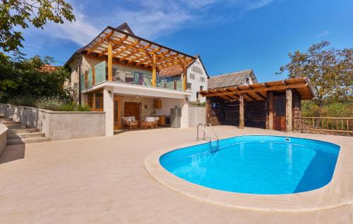 Lovely Home In Visoko With Sauna — 4-Star Luxury Hotel in Visoko, Croatia