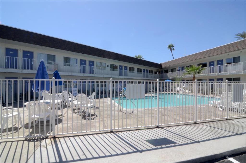 Motel 6 Indio CA Palm Springs - photo 9