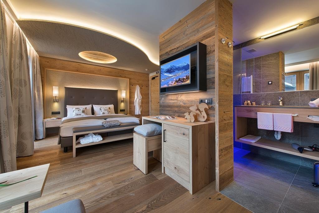 Hotel Roberta Alpine Adults only — carbon neutral stay, Livigno